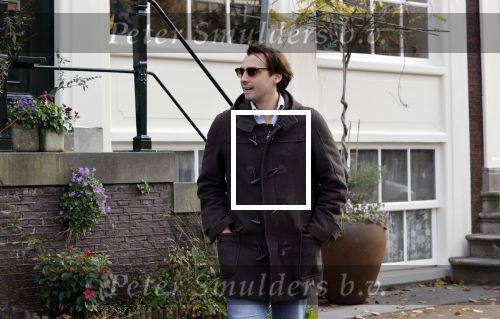 Amsterdam 29 november 2020
Thiery Baudert en zijn vriendin Davide op straat in Amsterdam.