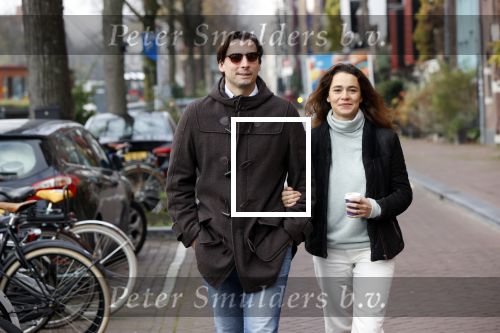 Amsterdam 29 november 2020
Thiery Baudert en zijn vriendin Davide op straat in Amsterdam.