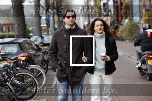 Amsterdam 29 november 2020
Thiery Baudert en zijn vriendin Davide op straat in Amsterdam.