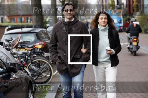 Amsterdam 29 november 2020
Thiery Baudert en zijn vriendin Davide op straat in Amsterdam.
