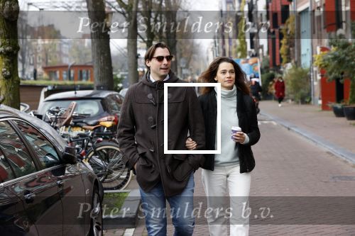 Amsterdam 29 november 2020
Thiery Baudert en zijn vriendin Davide op straat in Amsterdam.