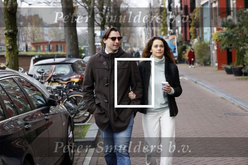 Amsterdam 29 november 2020
Thiery Baudert en zijn vriendin Davide op straat in Amsterdam.
