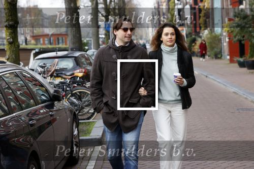 Amsterdam 29 november 2020
Thiery Baudert en zijn vriendin Davide op straat in Amsterdam.