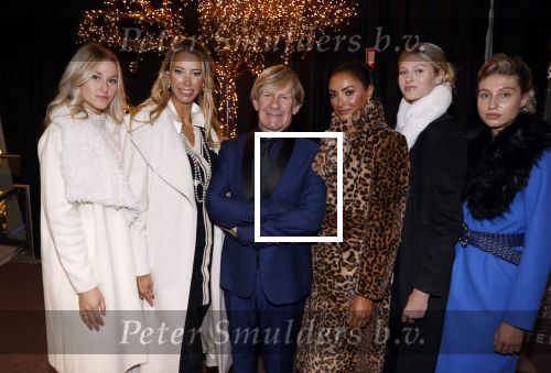 Amstrerdam 20 november 2021
VIP opening Masters Expo in de Rai . De fair heette voorheen Luxury fair. Addy v d Krommenacker met modellen