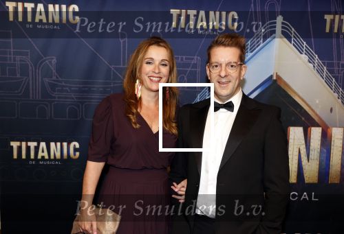 Almere 21 november 2021
Premiere van musical the Titanic in schouwburg Almere. Alex Klaassen met Annick Boer