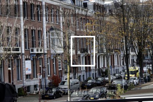 Amsterdam 23 november 2021
Ambulance bij Guus Hiddink voor de deur