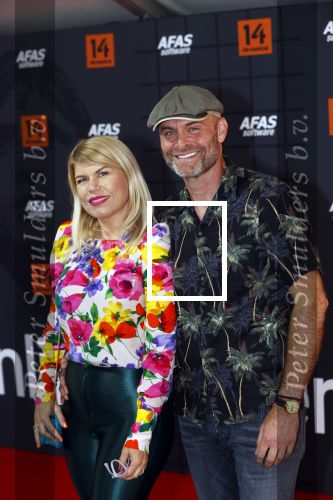 Leusden 25 september 2021
Premiere Nummer 14 ( Johan Cruijff ) in het AFAS Theater. Anne Marie Jung en partner Burt Rutteman
