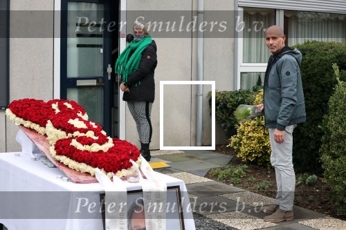 Emmeloord 9 december 2021
Arie Ribbens lag thuis opgebaard . Vrienden konden daar afscheid nemen. Arnoud Pleket