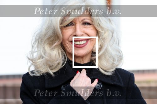 Emmeloord 10 december 2021
Begrafenis Arie Ribbens .Aanwezig zijn vrouw Cea Ribbens zijn dochter met gezin en oa Bonnie St Claire en Jacques Herb met zijn vrouw . De man van Bonnie Anne Jan Jongbloed verzorgt de uitvaart.