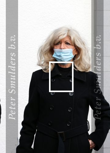 Emmeloord 10 december 2021
Begrafenis Arie Ribbens .Aanwezig zijn vrouw Cea Ribbens zijn dochter met gezin en oa Bonnie St Claire en Jacques Herb met zijn vrouw . De man van Bonnie Anne Jan Jongbloed verzorgt de uitvaart.
