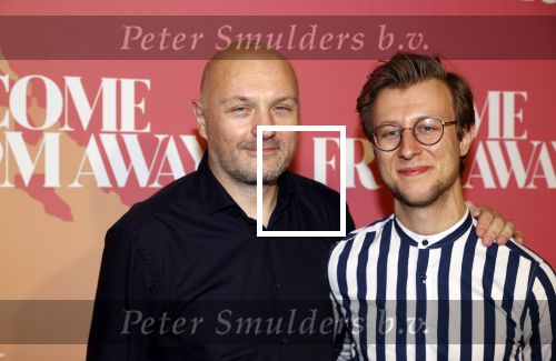 Rotterdam 18 november 2021
Premiere Come from away in het nieuwe Luxor theater.
Boris v d Ham met partner
