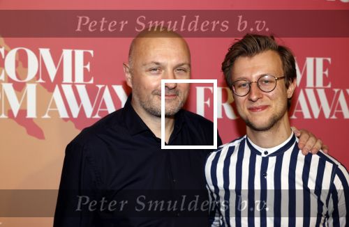 Rotterdam 18 november 2021
Premiere Come from away in het nieuwe Luxor theater.
Boris v d Ham met partner