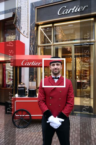 Amsterdam 4 december 2021
Cartier winkel in kerststijl op de PC Hooftstraat