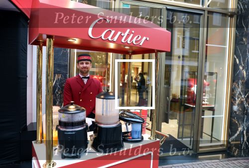 Amsterdam 4 december 2021
Cartier winkel in kerststijl op de PC Hooftstraat