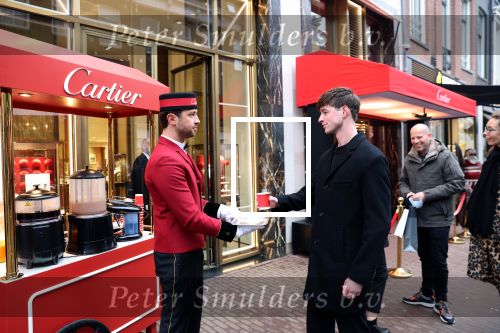 Amsterdam 4 december 2021
Cartier winkel in kerststijl op de PC Hooftstraat