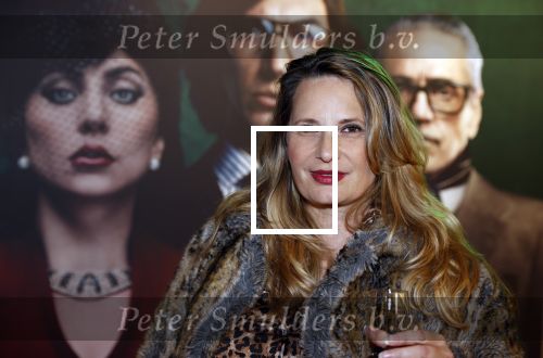 Amsterdam 23 november 2021
Premiere House of Gucci in pathe arena.
Claudia Schoemacher met een kennis