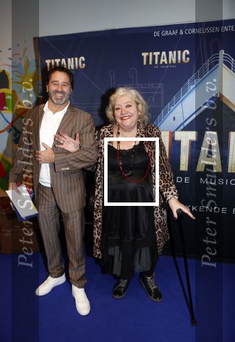 Almere 21 november 2021
Premiere van musical the Titanic in schouwburg Almere. Duck jetten