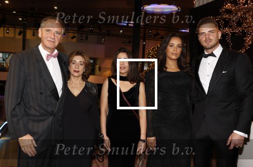 Amstrerdam 20 november 2021
VIP opening Masters Expo in de Rai . De fair heette voorheen Luxury fair. Erik de Vlieger met zijn vrouw en zoon Mick met zijn zwangere vrouw Dyantha Brooks