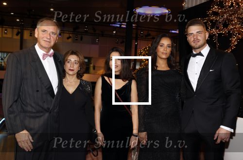 Amstrerdam 20 november 2021
VIP opening Masters Expo in de Rai . De fair heette voorheen Luxury fair. Erik de Vlieger met zijn vrouw en zoon Mick met zijn zwangere vrouw Dyantha Brooks