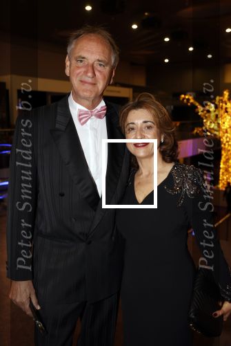 Amstrerdam 20 november 2021
VIP opening Masters Expo in de Rai . De fair heette voorheen Luxury fair. Erik de Vlieger met zijn vrouw en zoon Mick met zijn zwangere vrouw Dyantha Brooks