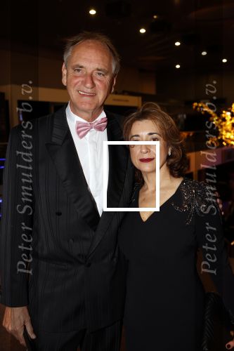 Amstrerdam 20 november 2021
VIP opening Masters Expo in de Rai . De fair heette voorheen Luxury fair. Erik de Vlieger met zijn vrouw en zoon Mick met zijn zwangere vrouw Dyantha Brooks