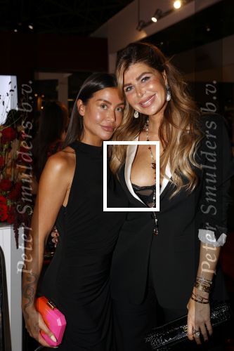 Amstrerdam 20 november 2021
VIP opening Masters Expo in de Rai . De fair heette voorheen Luxury fair. Estelle Cruijff met jaimie Vaes en Koen Kardashian