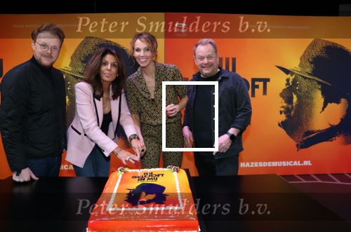 Amsterdam 30 november 2021
Presentatie cast Hij gelooft in mij met oa Martijn Fischer Roosmarijn Luyten Fabian Jansen Annick Boer en rachel Hazes .