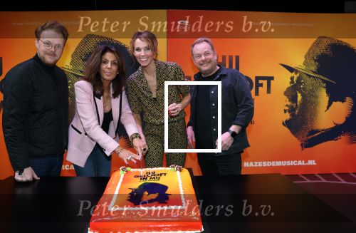 Amsterdam 30 november 2021
Presentatie cast Hij gelooft in mij met oa Martijn Fischer Roosmarijn Luyten Fabian Jansen Annick Boer en rachel Hazes .