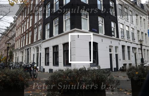 Amsterdam 27 november 2021
Freek v Noortwijk woont na de scheiding van Katja Schuurman weer in zijn oude appartement