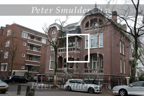 Amsterdam 4 december 2021
Het nieuwe huis van Gigi Ravelli en haar man Roger Hodenius is eindelijk klaar