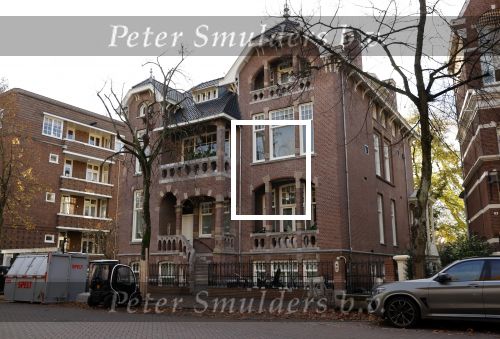 Amsterdam 23 november 2021
De verbouwing van het huis van Gigi ravelli en haar man Roger Hodenius is eibdelijk klaar . De verbouwing heeft bijna 4 jaar geduurd.