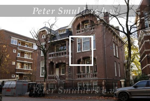 Amsterdam 23 november 2021
De verbouwing van het huis van Gigi ravelli en haar man Roger Hodenius is eibdelijk klaar . De verbouwing heeft bijna 4 jaar geduurd.