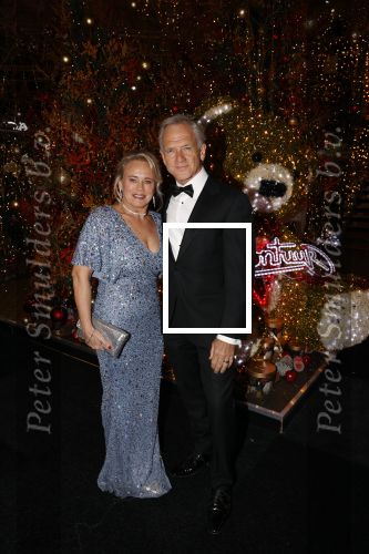 Amstrerdam 20 november 2021
VIP opening Masters Expo in de Rai . De fair heette voorheen Luxury fair. jaap jongbloed met zijn vrouw
