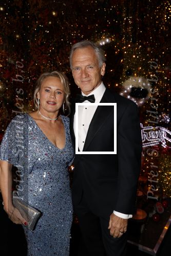 Amstrerdam 20 november 2021
VIP opening Masters Expo in de Rai . De fair heette voorheen Luxury fair. jaap jongbloed met zijn vrouw