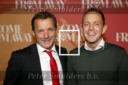 Rotterdam 18 november 2021
Premiere Come from away in het nieuwe Luxor theater.
John de Bever met partner Kees