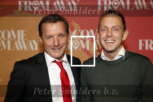Rotterdam 18 november 2021
Premiere Come from away in het nieuwe Luxor theater.
John de Bever met partner Kees
