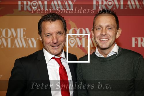 Rotterdam 18 november 2021
Premiere Come from away in het nieuwe Luxor theater.
John de Bever met partner Kees