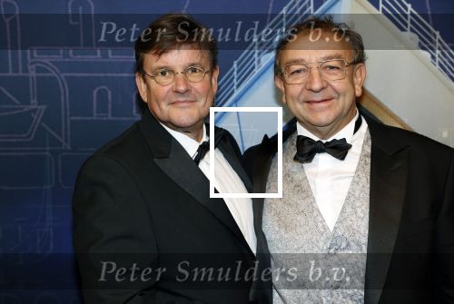 Almere 21 november 2021
Premiere van musical the Titanic in schouwburg Almere. Jon v Eerd met partner