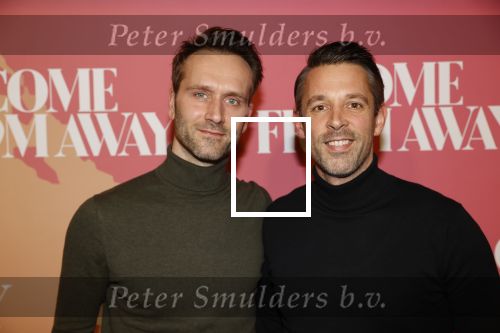 Rotterdam 18 november 2021
Premiere Come from away in het nieuwe Luxor theater.
c