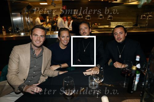 Amsterdam 20 november 2021
Masters Expo in de RAI . Giedo v d Garde met vrouw Nicole Boekhoorn en Joseph Klibansky met zijn broer