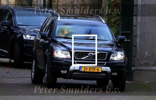 Den Haag 7 december 2021
Prinses Amalia is vandaag 18 jaar oud geworden . Prinses Amalia is met haar moeder Koningin Maxima wezen winkelen .