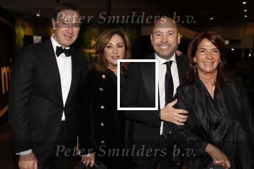Amstrerdam 20 november 2021
VIP opening Masters Expo in de Rai . De fair heette voorheen Luxury fair. Lesley Bamberger met zijn vrouw en vrienden