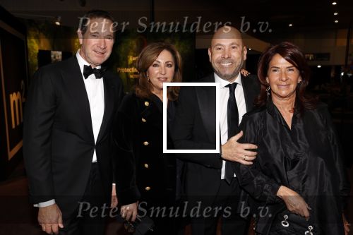 Amstrerdam 20 november 2021
VIP opening Masters Expo in de Rai . De fair heette voorheen Luxury fair. Lesley Bamberger met zijn vrouw en vrienden
