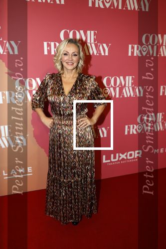 Rotterdam 18 november 2021
Premiere Come from away in het nieuwe Luxor theater.
Lone v Roosendaal