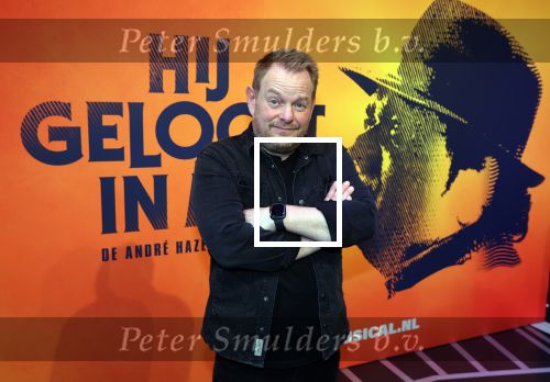 Amsterdam 30 november 2021
Presentatie cast Hij gelooft in mij met oa Martijn Fischer Roosmarijn Luyten Fabian Jansen Annick Boer en rachel Hazes .