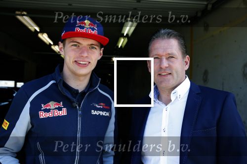 Zandvoort 20 april 2016
Persconferentie Max Verstapen ivm race event ism met Circuitpark Zandvoort en Jumbo.
Prins Bernhard Junior Jos Verstappen en Frits v Eerd waren aanwezig.