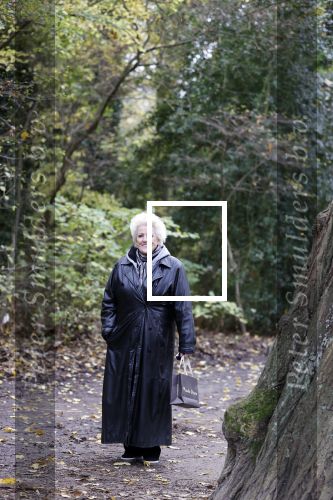 Amsterdam Vondelpark 24 november 2021
Pamela Teves aan het wandelen in het vondelpark