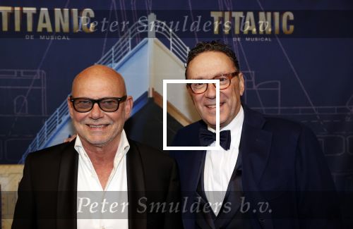 Almere 21 november 2021
Premiere van musical the Titanic in schouwburg Almere. Peter Douglas en Sjoerd Pleijsier