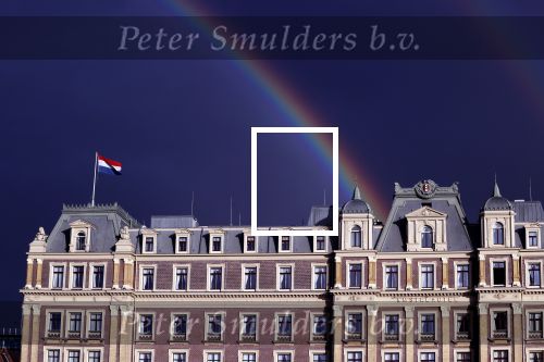 Amsterdam 23 november 2021
Regenboog boven het Amstel Hotel en carre