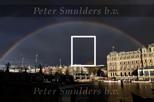 Amsterdam 23 november 2021
Regenboog boven het Amstel Hotel en carre